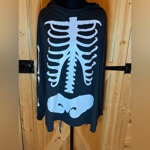 Celebrate Halloween Skeleton Print Long Sleeve Black Top, size L